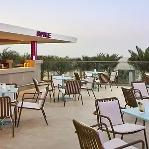 **** Hotel Riu Emiratele Arabe Unite