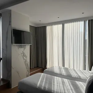Black Diamond Otel Tiran