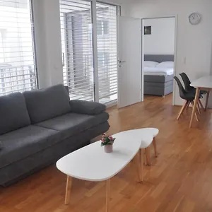 4 Beds And - Contactless Check-in Vienna